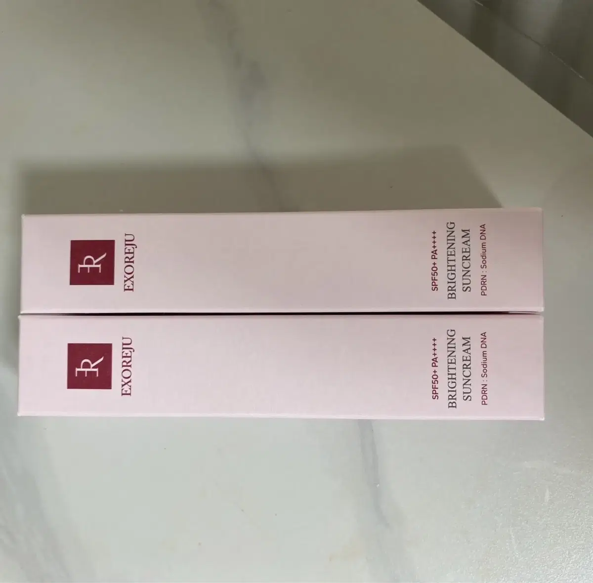 엑소리쥬 무기자차 톤업 선크림 30ml 새상품